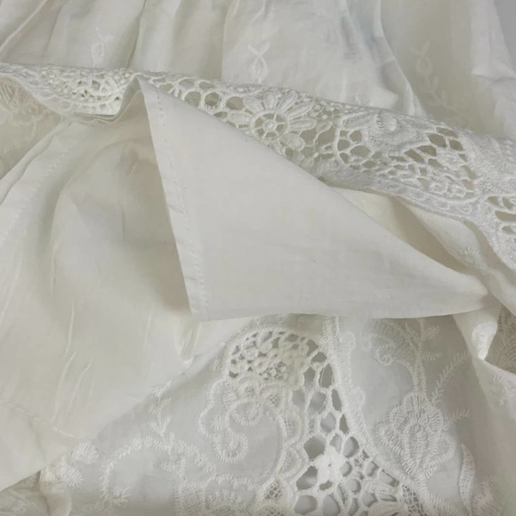 Indikah White Back Criss Kross Dress - Picture 7 of 10